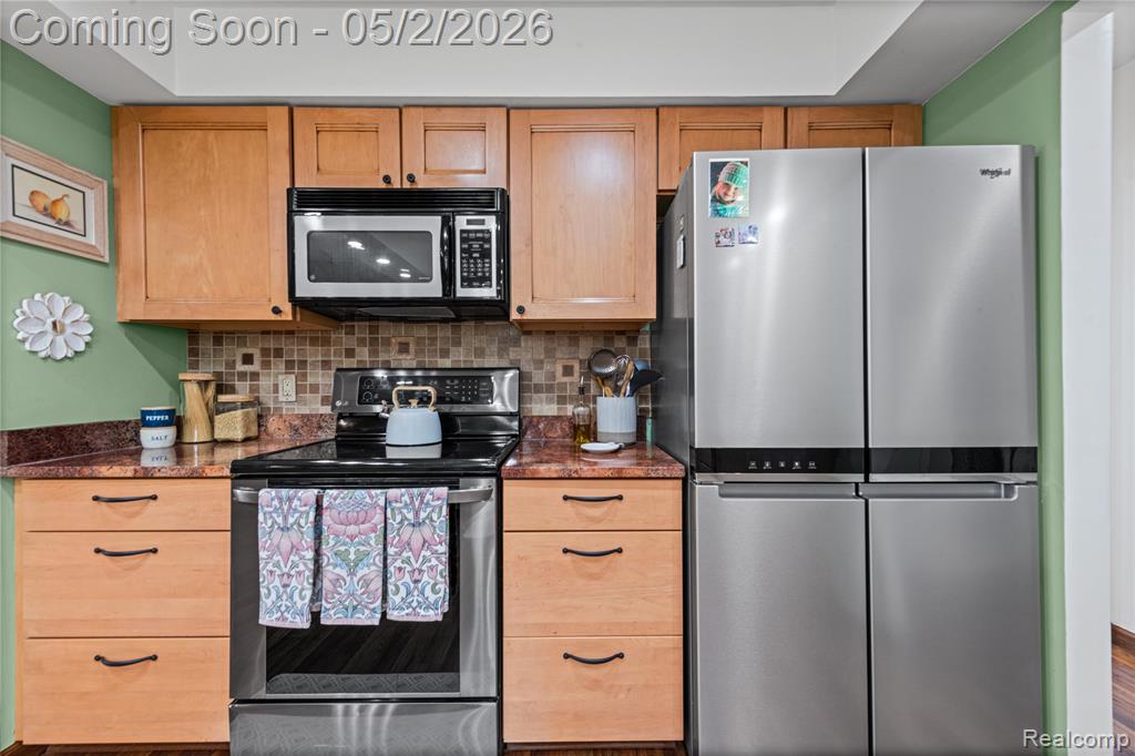 961 Cedar Oaks Trail, White Lake, MI — Photo 15