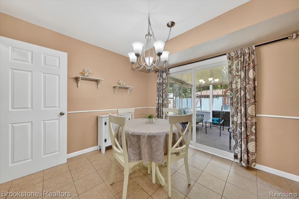 23784 Linne Street, Clinton Twp, MI 48035 — Photo 10