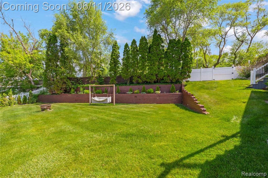 4661 Sashabaw Road, Waterford, MI 48329 — Photo 6