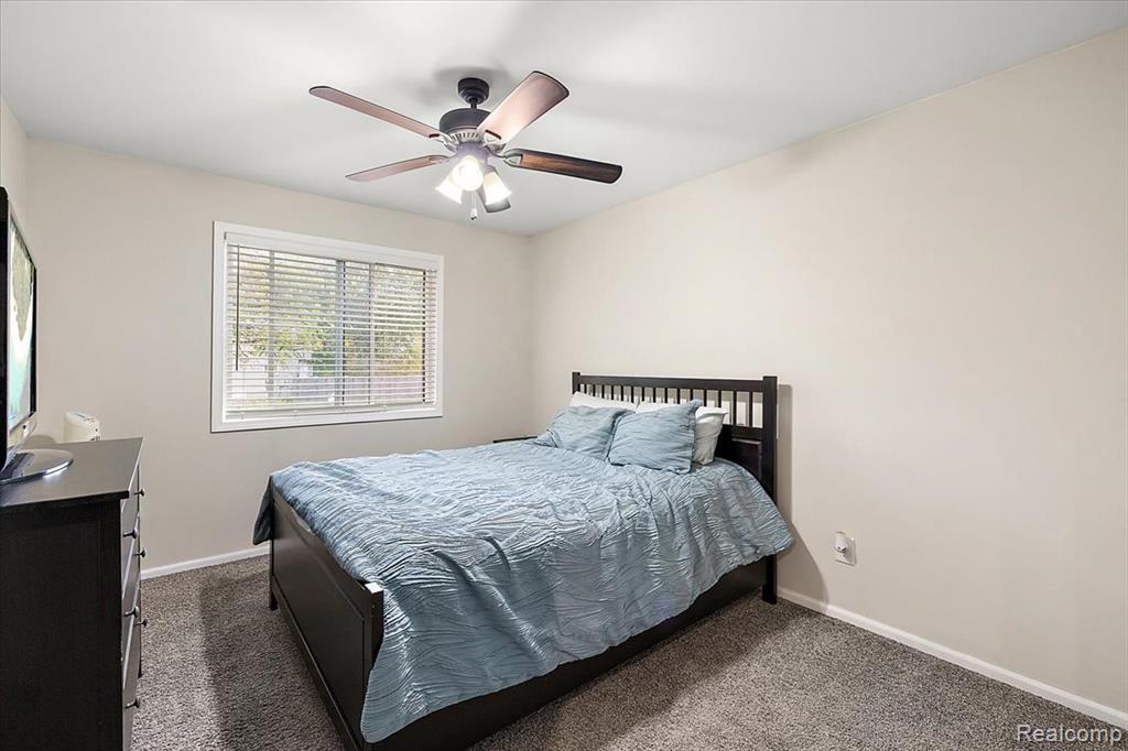8021 Washburn Road, Goodrich Vlg, MI — Photo 22