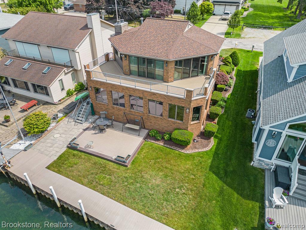 32315 N River Road, Harrison Township, MI — Photo 29