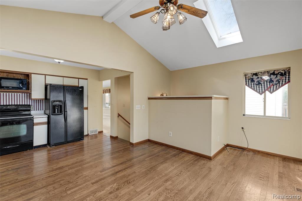 513 Baldwin Avenue, Royal Oak, MI 48067 — Photo 18