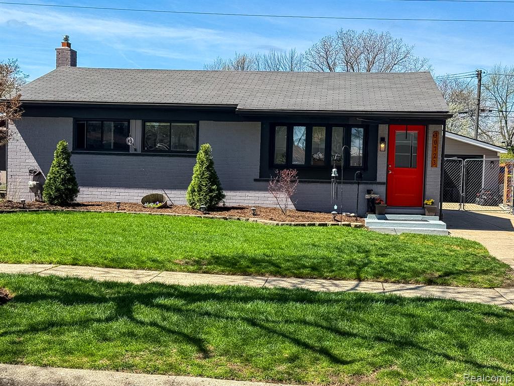30723 Flanders Avenue, Warren, MI 48088 — front exterior