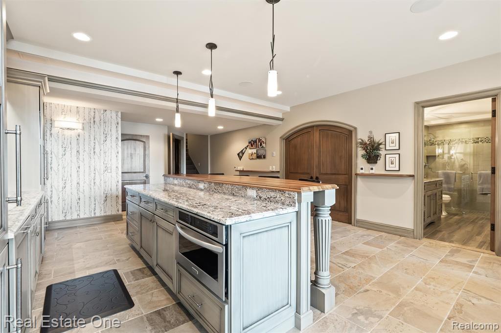 7181 Hillside Drive, Clarkston, MI — Photo 44