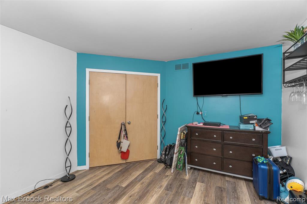 5199 Shenandoah Court, West Bloomfield, MI 48323 — Photo 29