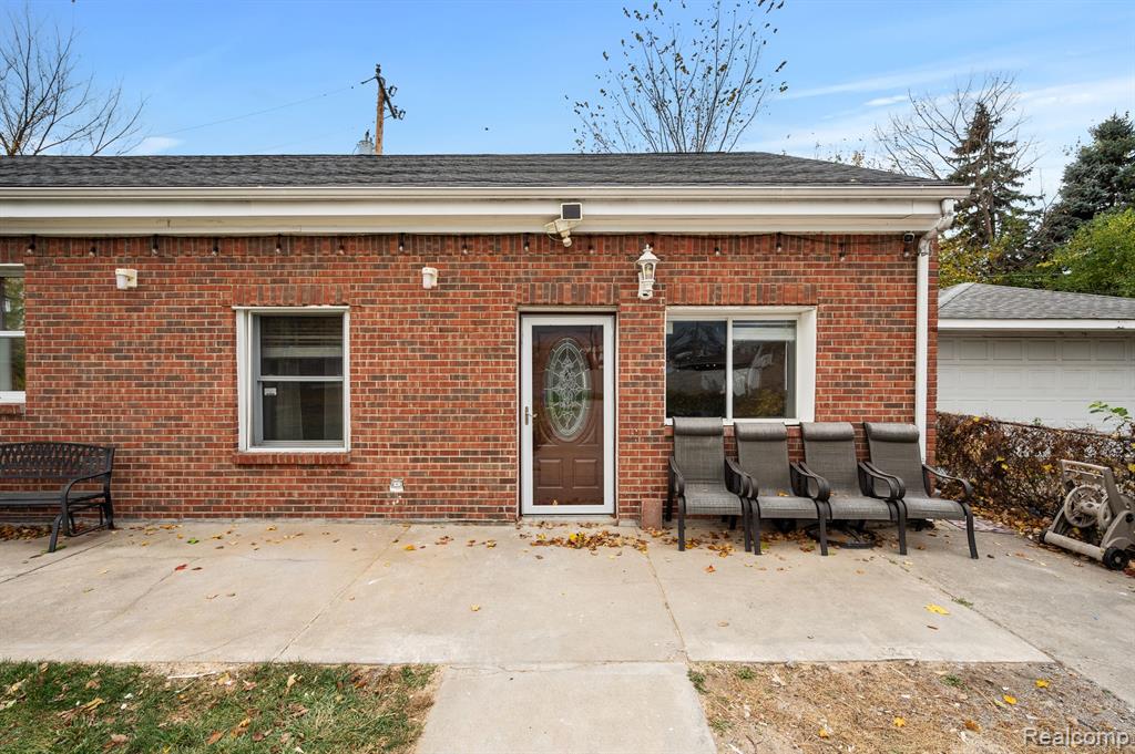 6551 Mayburn Street, Dearborn Heights, MI 48127 — Photo 3