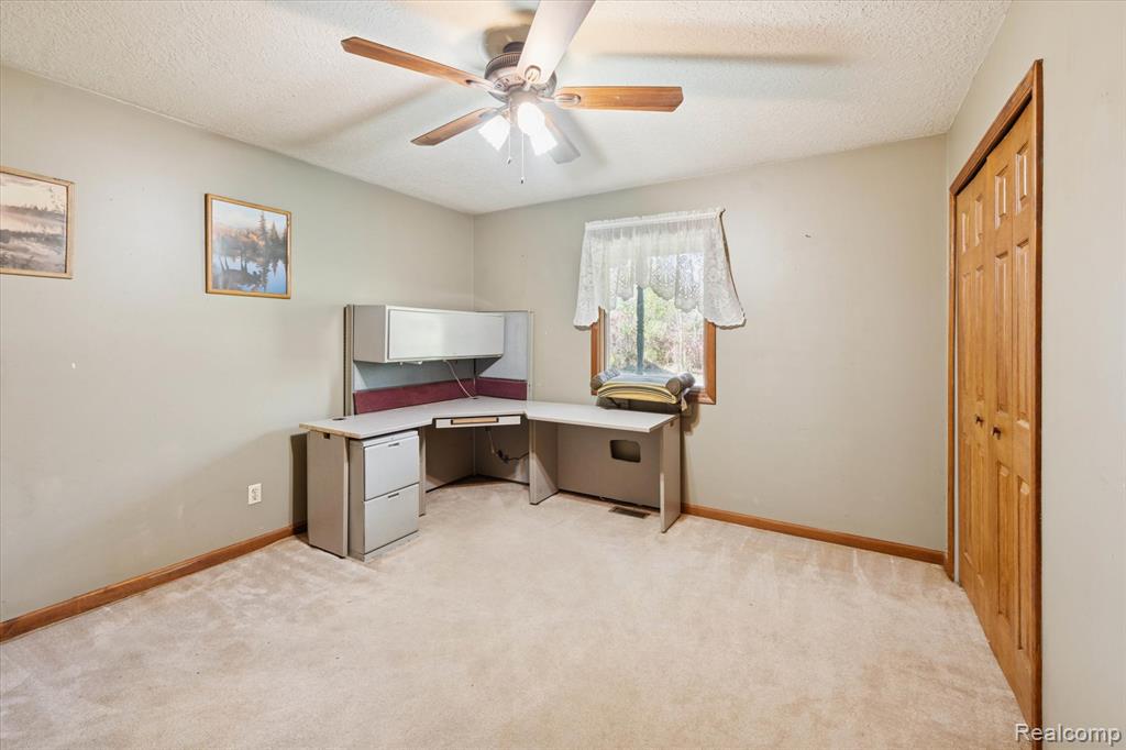 4842 Preston Road, Howell, MI 48855 — Photo 31