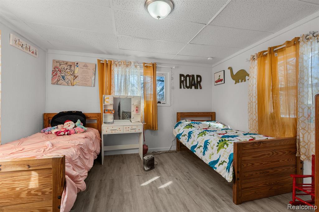 9589 MANSFIELD Street, Detroit, MI 48227 — Photo 10