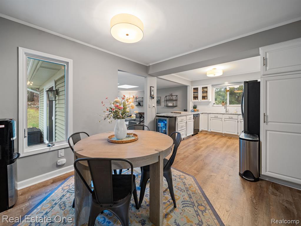 5219 PINE HILL Circle, Howell, MI 48843 — Photo 5