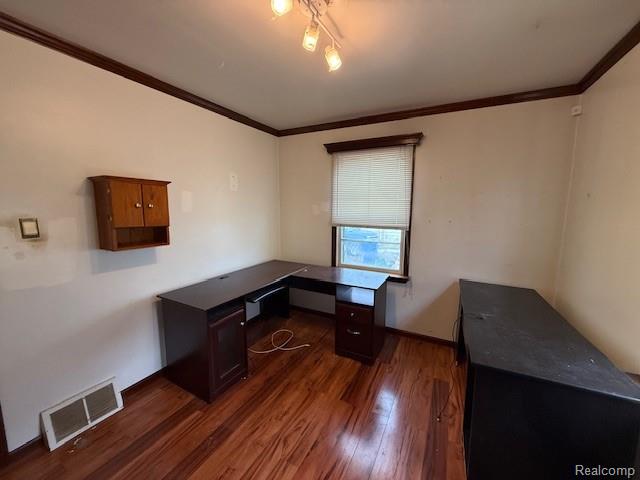 2251 Howe Road, Burton, MI 48519 — Photo 14