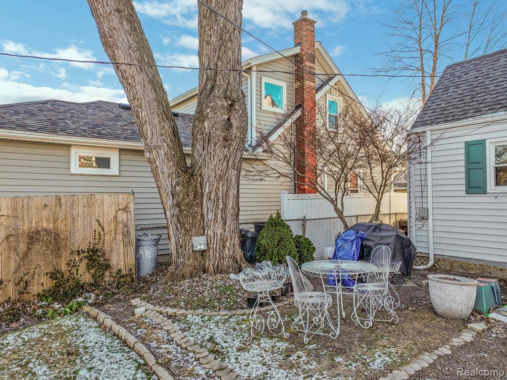 498 Pacific Street, Plymouth, MI 48170 — Photo 10