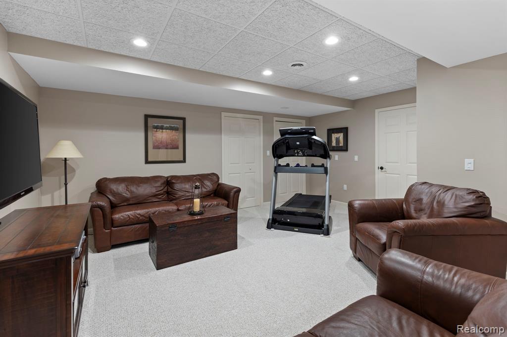 393 Pleasant Ridge Drive, Canton, MI 48188 — Photo 51