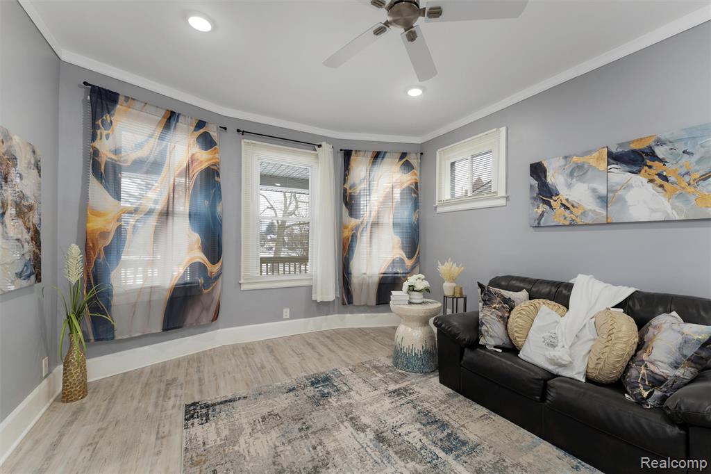 4411 Iroquois Street, Detroit, MI 48214 — Photo 3