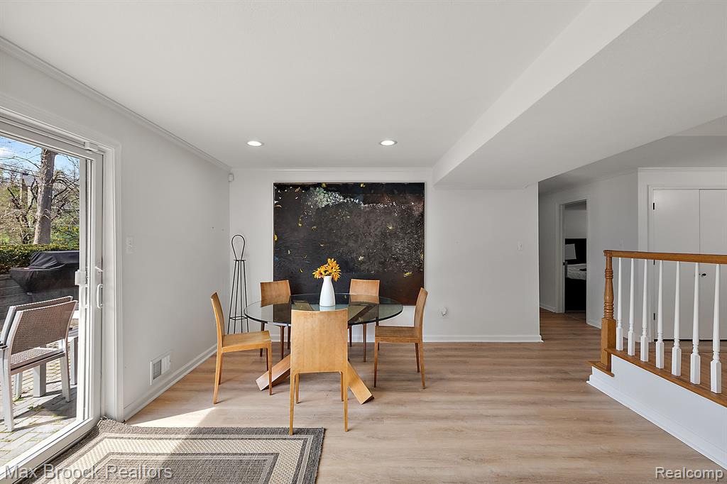 4384 SUNNINGDALE Drive, Bloomfield Hills, MI 48302 — Photo 33
