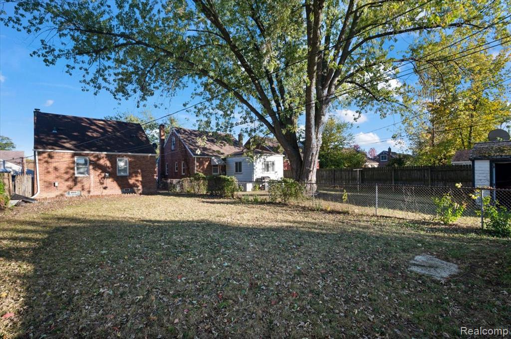 7403 Patton Street, Detroit, MI 48228 — Photo 25