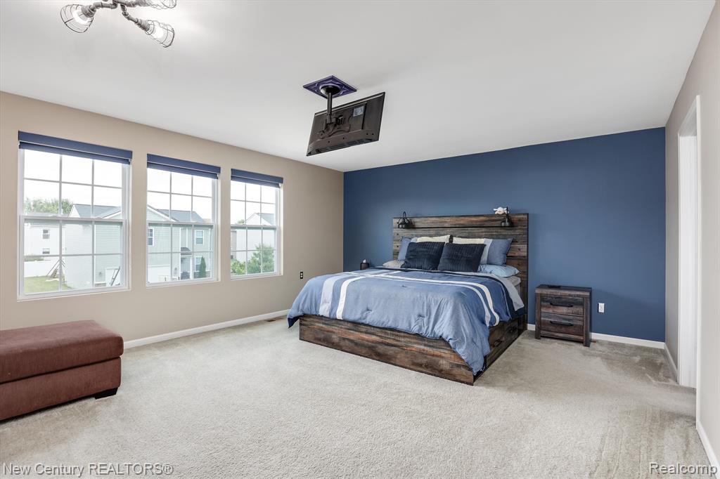 8421 Walnut Hill, Dexter, MI 48130 — Photo 32