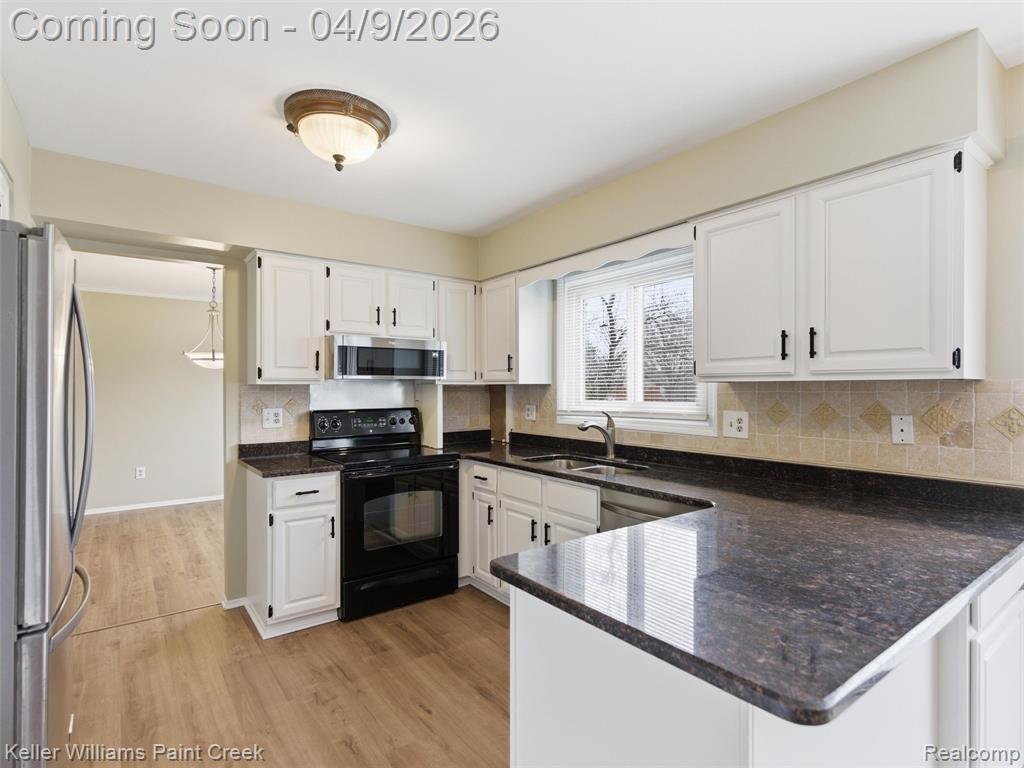 25845 Buckminster Drive, Novi, MI — Photo 10