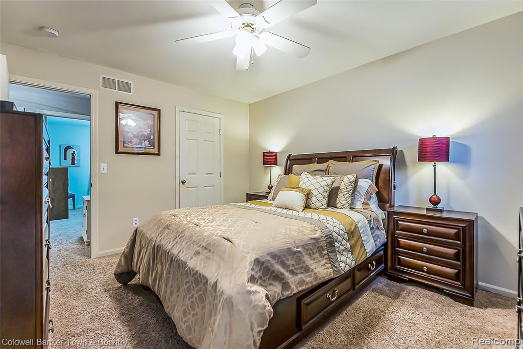 9305 Appleview Court, Brighton, MI 48116 — Photo 31