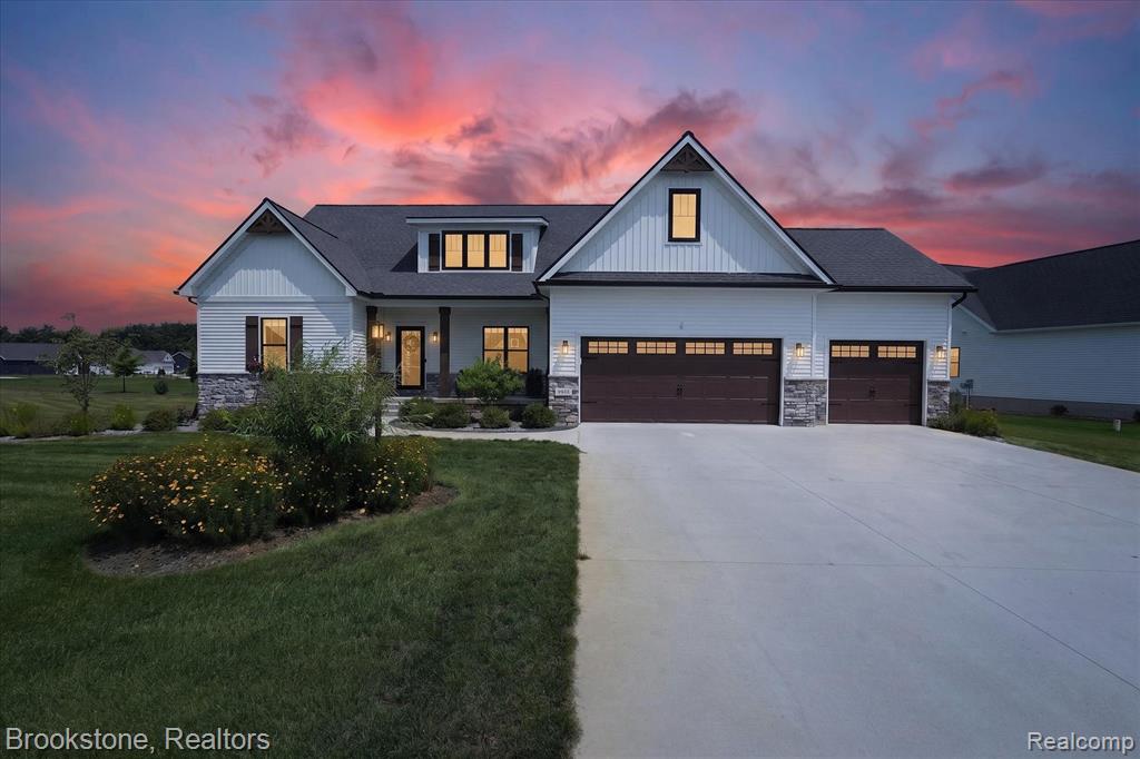 9830 Loretta Lane, South Lyon, MI 48178 — Photo 58