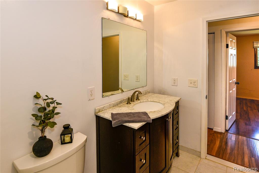 47940 Mallard Drive, Chesterfield, MI 48047 — Photo 35