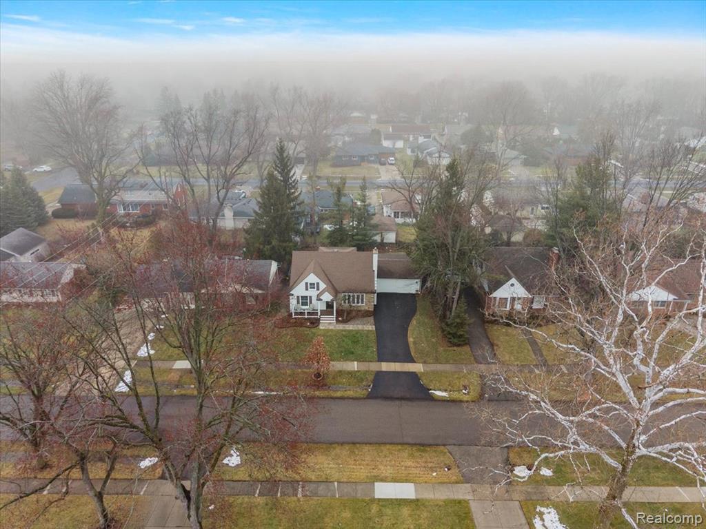16244 Lauderdale Avenue, Beverly Hills, MI 48025 — Photo 54