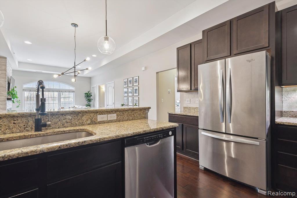 5559 ARBOR CHASE Drive, Ann Arbor, MI 48103 — Photo 13