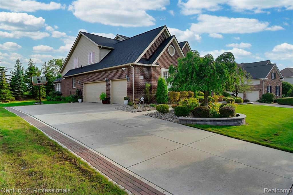 50553 Billenca Drive, Novi, MI — Photo 10