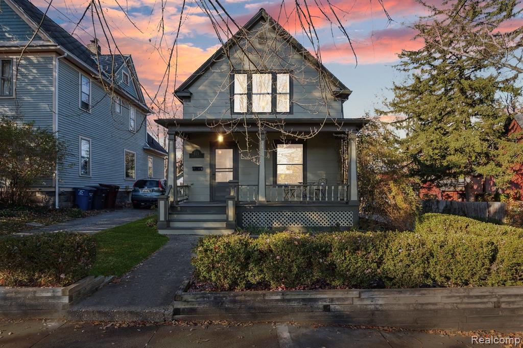 618 W LIBERTY Street, Ann Arbor, MI 48103 — front exterior