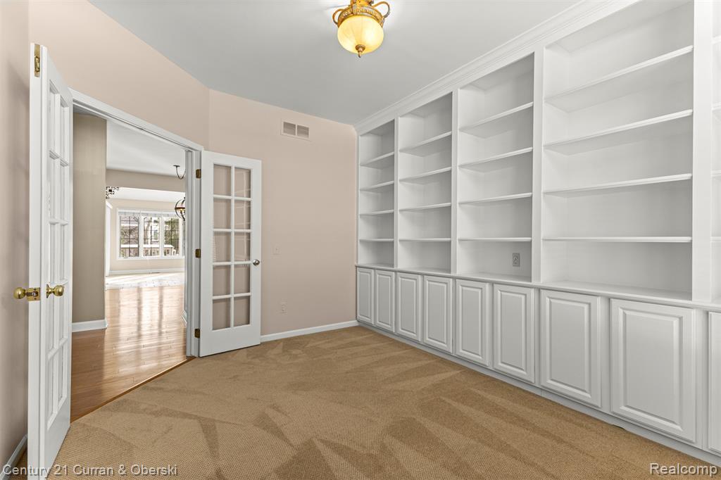 48369 Wadebridge Drive, Canton, MI 48187 — Photo 37