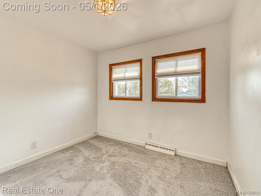 18338 Olmstead, Riverview, MI 48193 — Photo 14