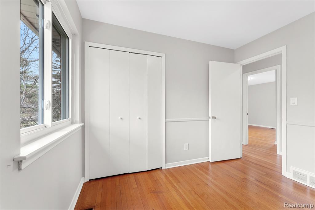 36445 Quakertown Lane, Farmington, MI 48331 — Photo 13