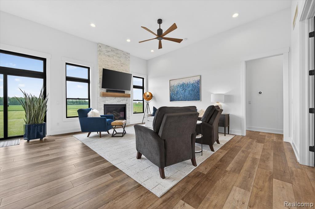 2170 E Labo Road, Carleton, MI 48117 — Photo 5