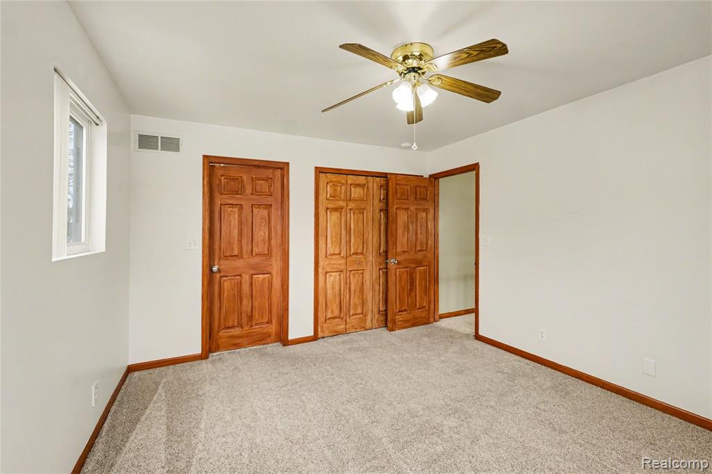 6522 BENNETT LAKE Road, Fenton, MI 48430 — Photo 14