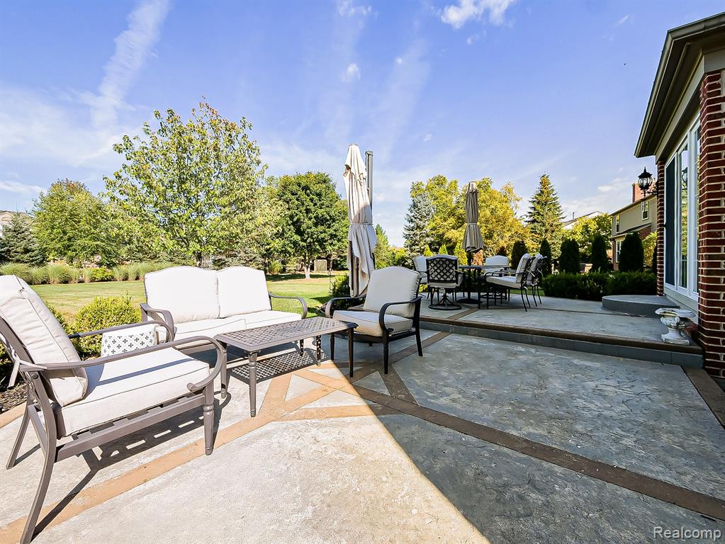 48581 Greenwich Circle, Canton, MI 48188 — Photo 29