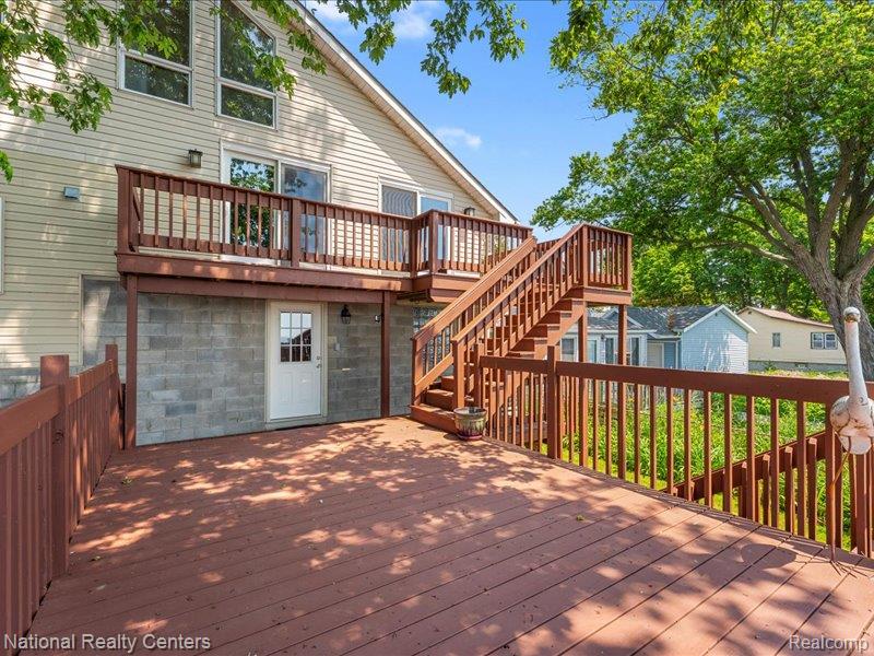 7888 Lakeshore Drive, Newport, MI 48166 — Photo 32
