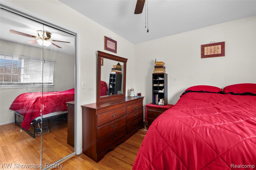19560 Berg Road, Detroit, MI 48219 — Photo 21