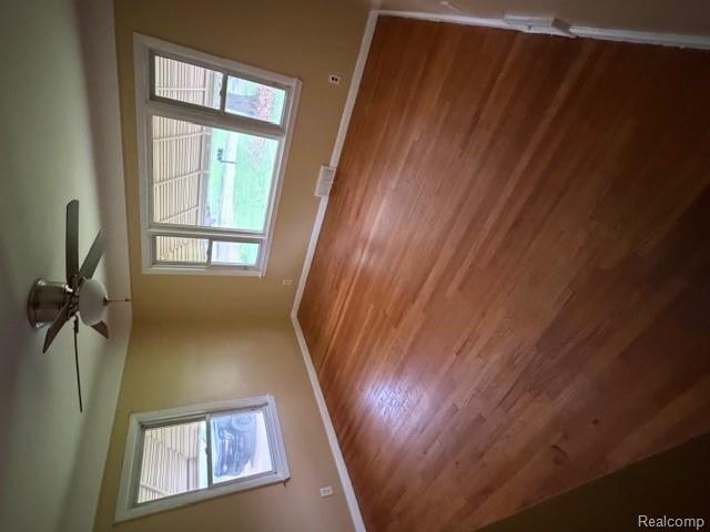 6766 Parkway Circle, Dearborn Heights, MI 48127 — Photo 20
