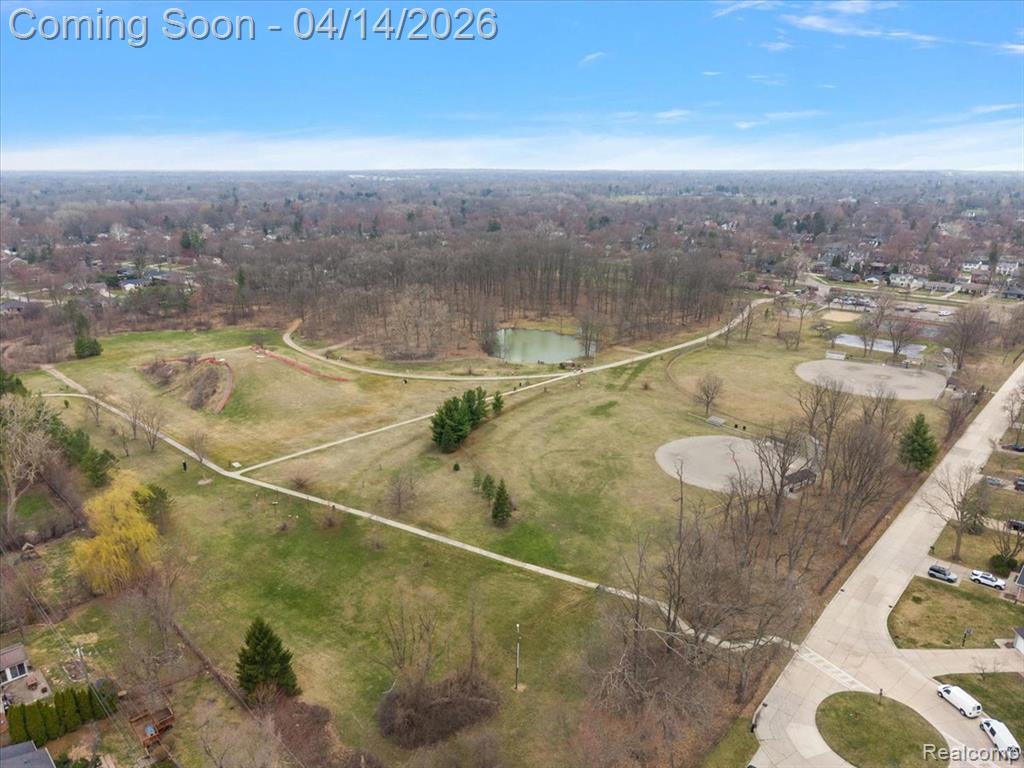 31251 Heath Court, Beverly Hills, MI 48025 — Photo 59