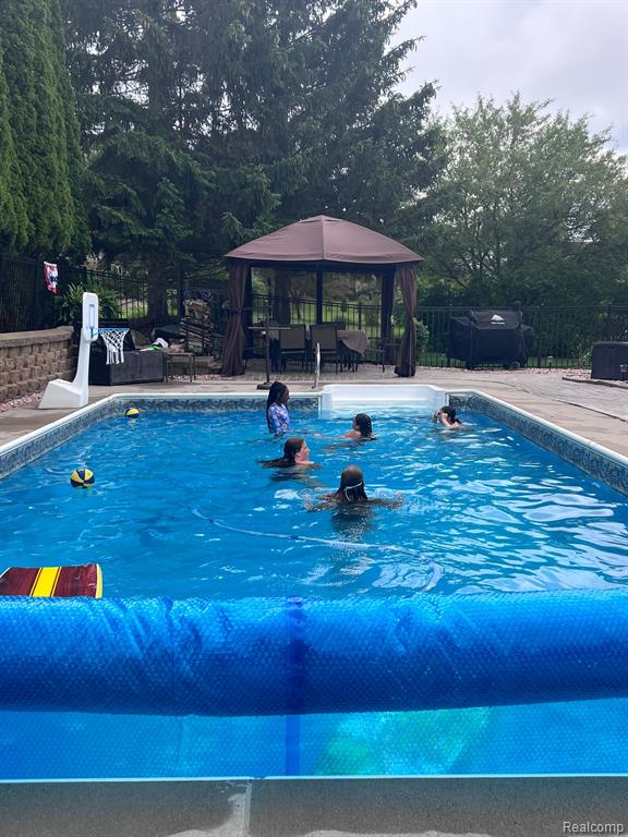 55670 PARKVIEW Drive, Shelby Twp, MI 48316 — Photo 39