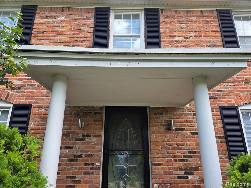 6076 Glen Eagles Drive, West Bloomfield, MI 48323 — Photo 3