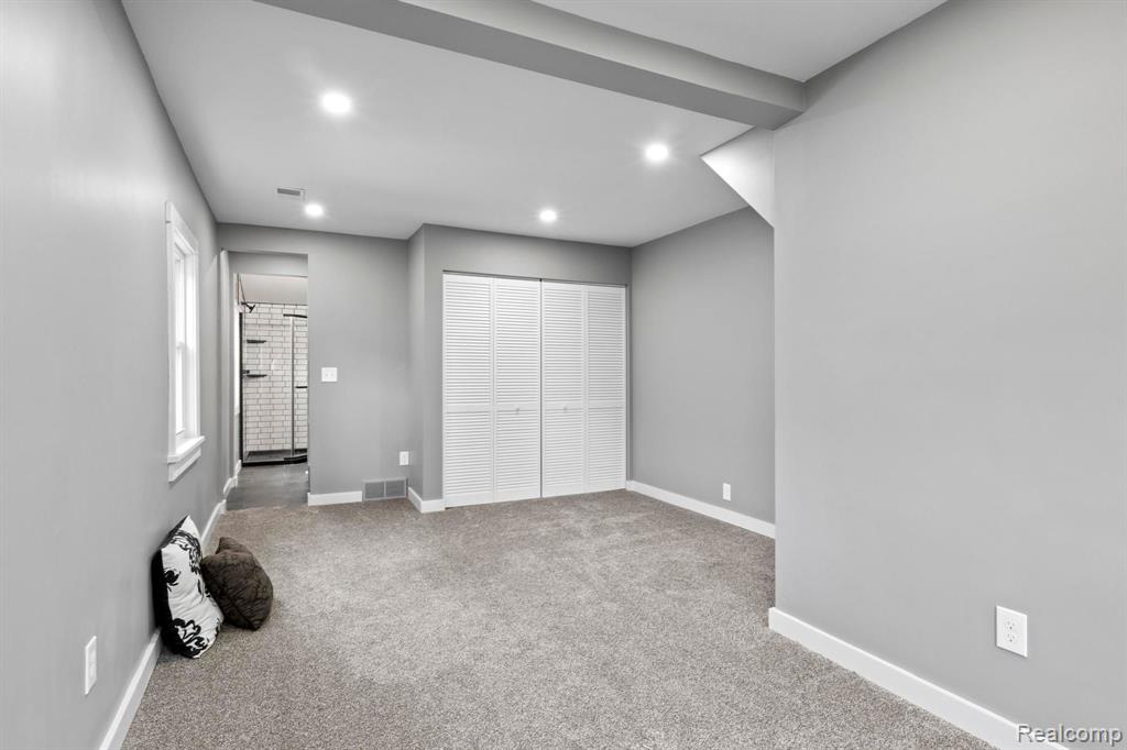 10281 GROVE Drive, Whitmore Lake, MI 48189 — Photo 26