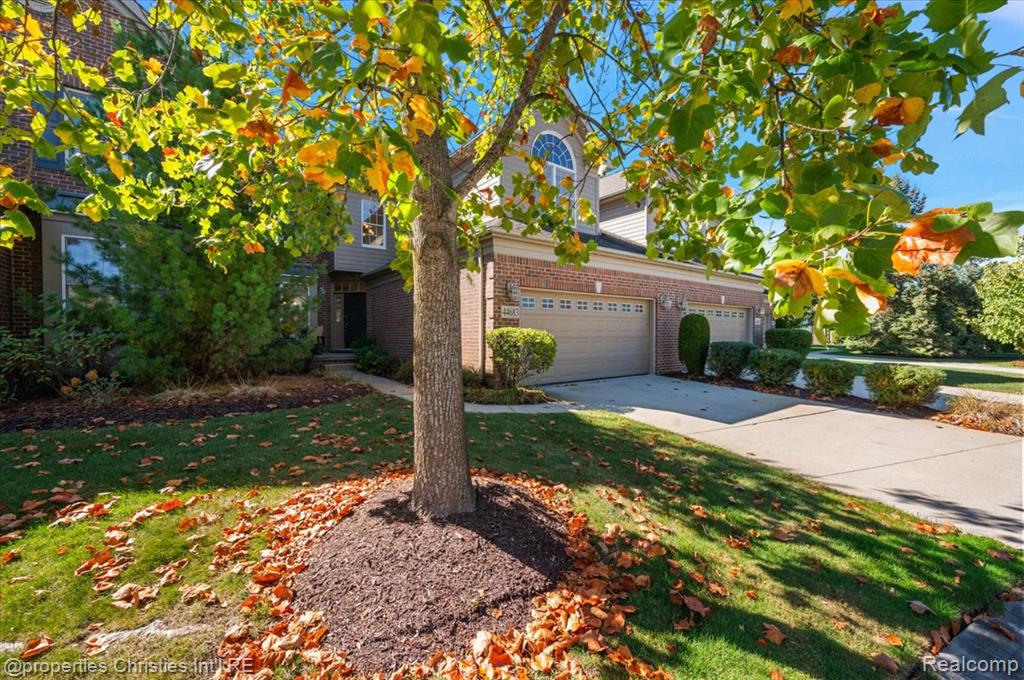 44683 Broadmoor Circle N - Photo 4
