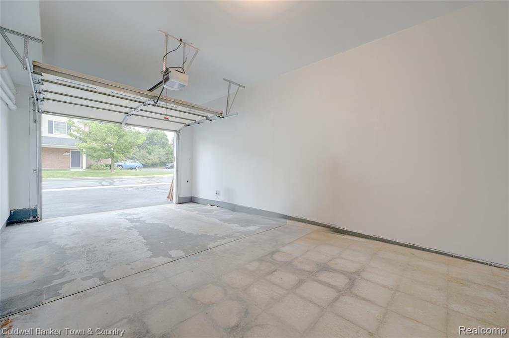 1110 Rial Lake Drive, Howell, MI 48843 — Photo 26