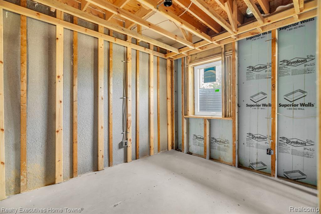 415 Hilton Road, Ferndale, MI 48220 — Photo 29