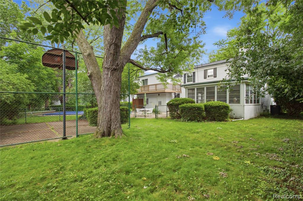 1956 Beverly Boulevard, Berkley, MI 48072 — Photo 41