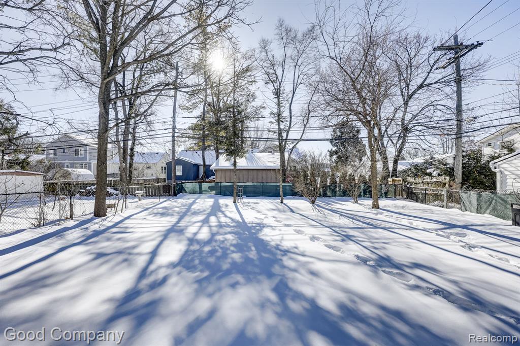 16309 Kirkshire Avenue, Beverly Hills, MI 48025 — Photo 40