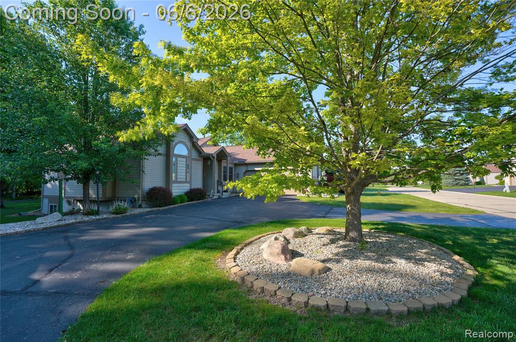 3433 Pinemeadow Court, Davison, MI 48423 — Photo 4