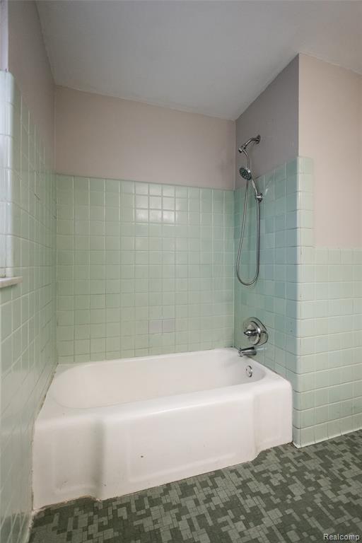 17136 Birchcrest Drive, Detroit, MI 48221 — Photo 12