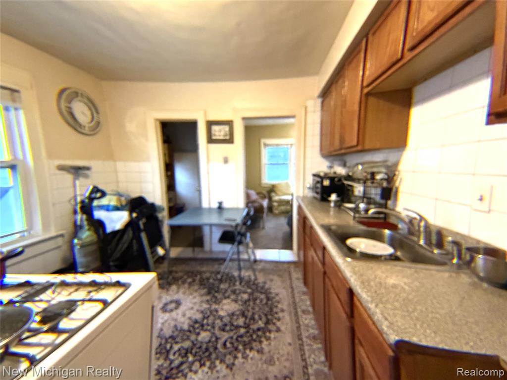 5510 Bingham Street, Dearborn, MI, 48126