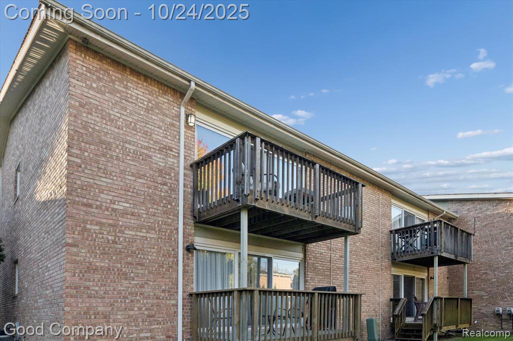 745 Randolph Street, 223, Northville, MI 48167 — Photo 32